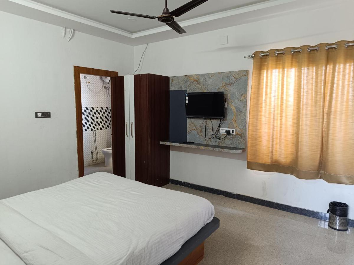 Hotel Laakhan By Ghumo Udaipur Buitenkant foto